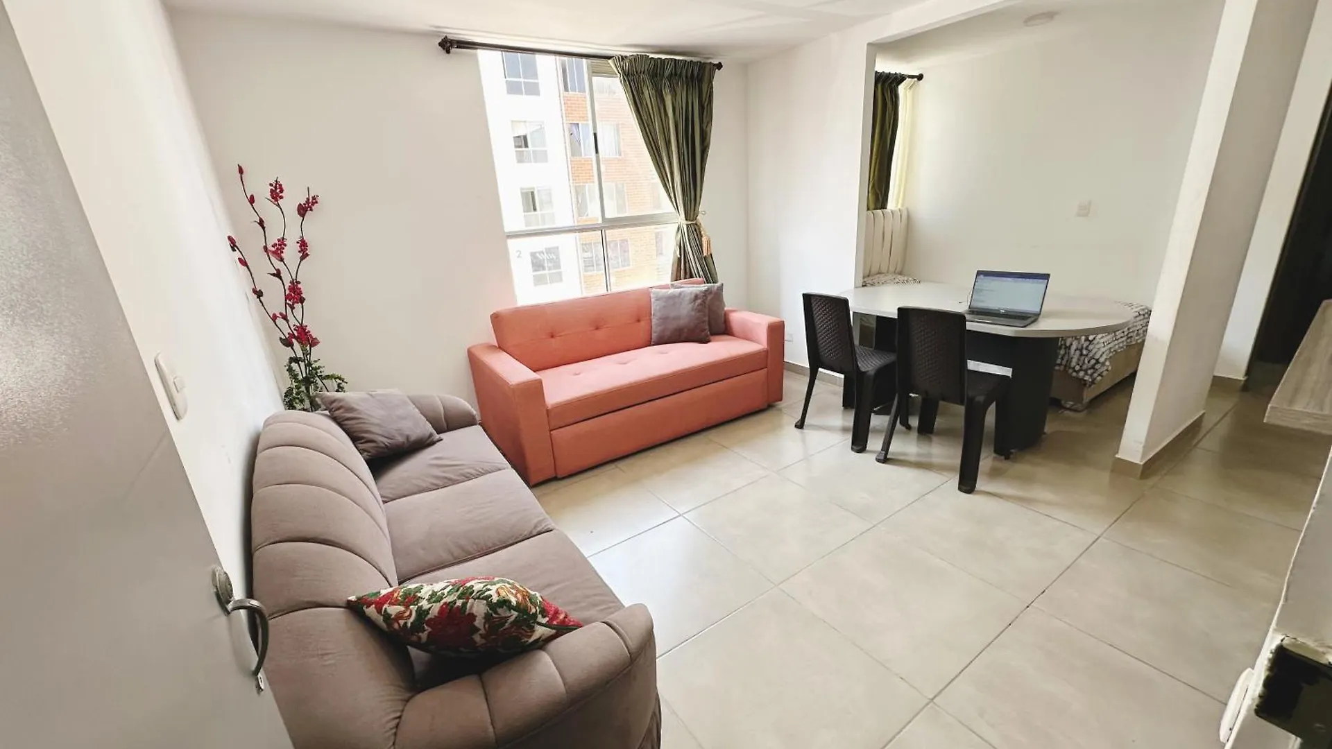 Apt Aa 15Min Cc B/Vista Low Cost Barranquilla